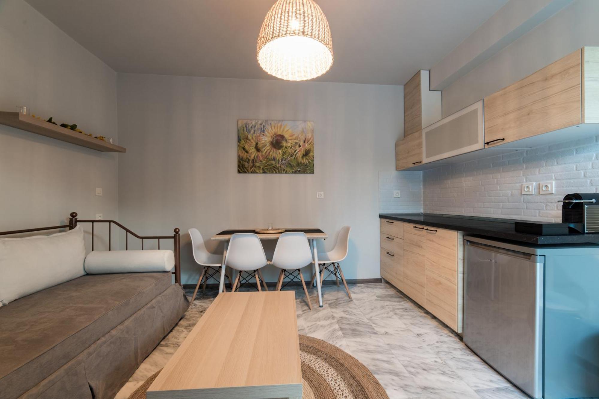 Oinoelia Luxury Suites & Residence Potos Dış mekan fotoğraf