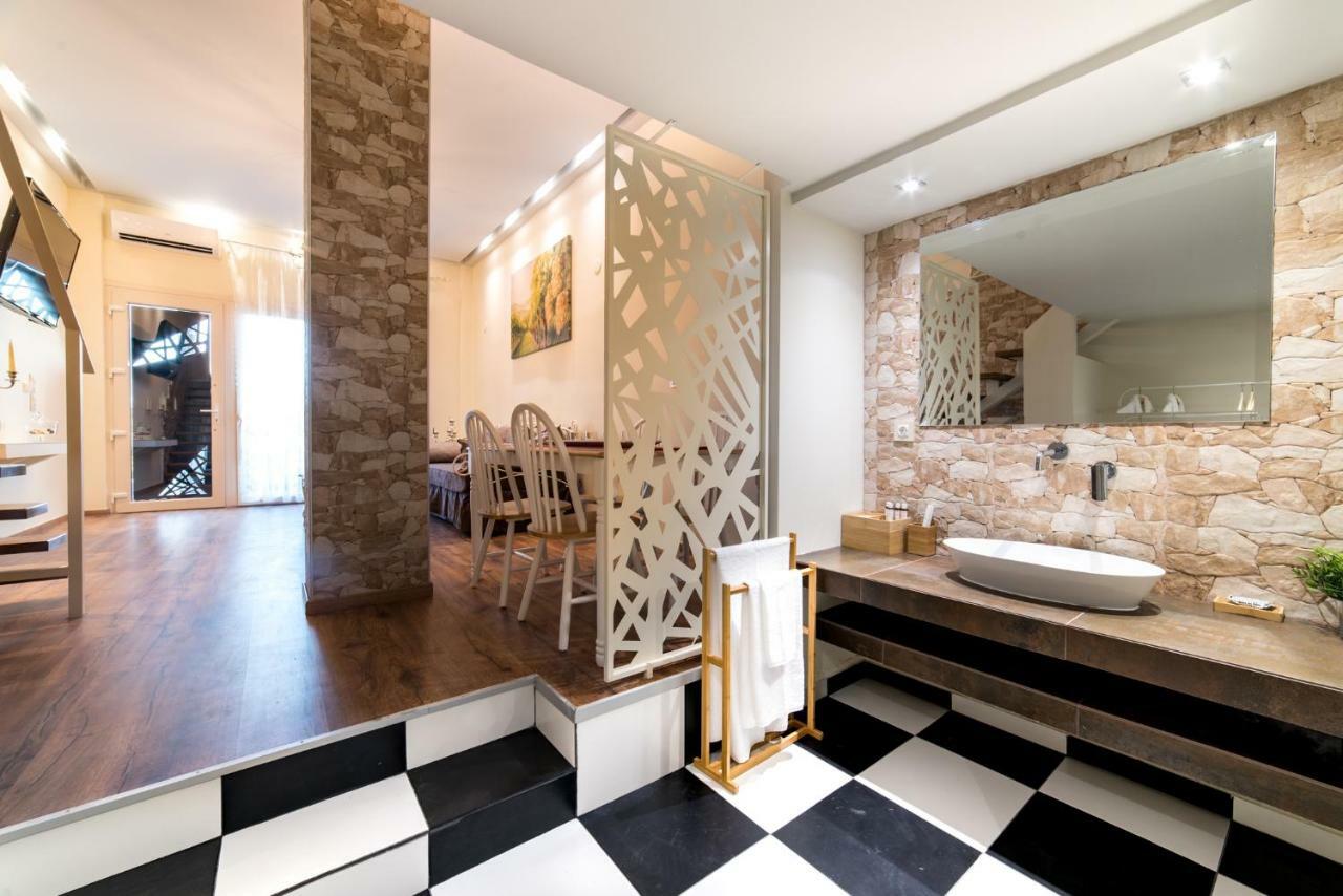 Oinoelia Luxury Suites & Residence Potos Dış mekan fotoğraf