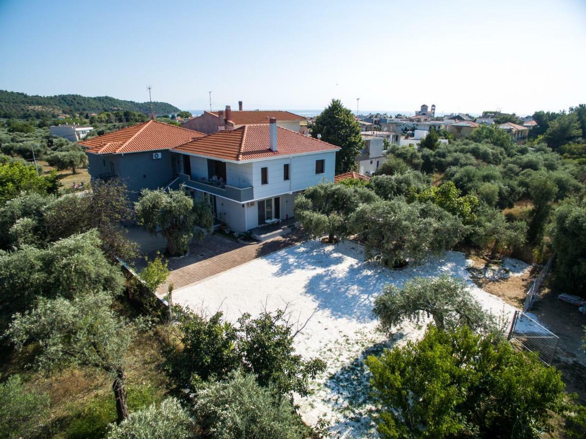 Oinoelia Luxury Suites & Residence Potos Dış mekan fotoğraf