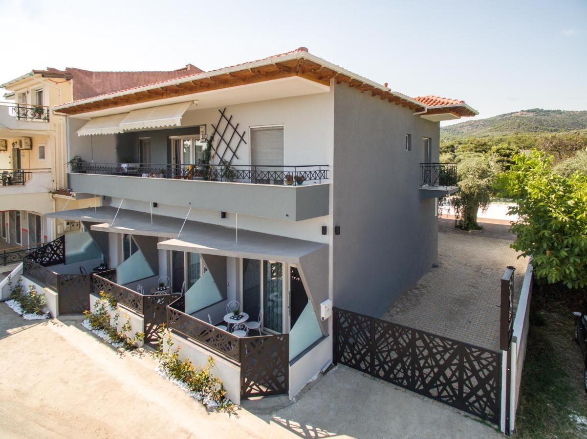 Oinoelia Luxury Suites & Residence Potos Dış mekan fotoğraf